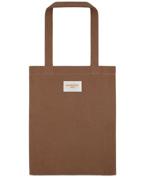 Free tote bag with large spray purchase from the Burberry Hero 